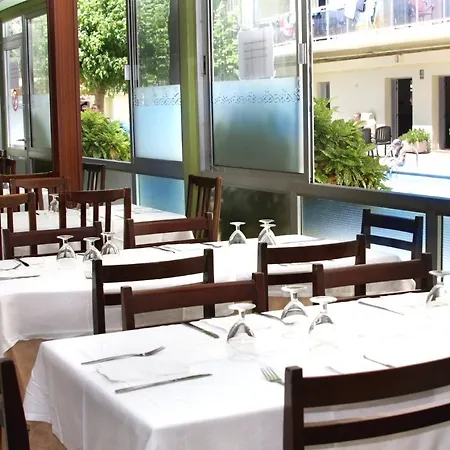 Tent Hotel Lloret de Mar
